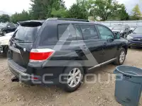 2013 Toyota Highlander фото