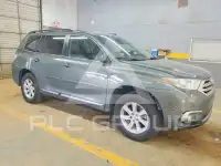 2013 Toyota Highlander фото