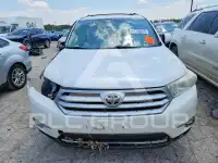 2013 Toyota Highlander photo