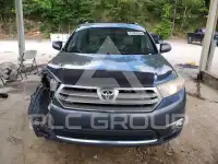 2013 Toyota Highlander фото