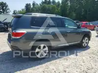 2013 Toyota Highlander фото