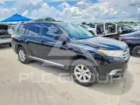 2013 Toyota Highlander фото