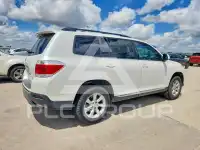 2013 Toyota Highlander фото