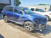 2013 Toyota Highlander фото