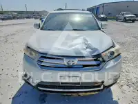 2013 Toyota Highlander photo