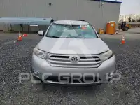 2013 Toyota Highlander фото