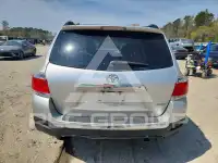 2013 Toyota Highlander фото