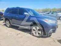 2013 Toyota Highlander фото
