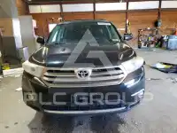 2013 Toyota Highlander фото