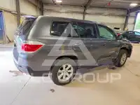 2013 Toyota Highlander photo