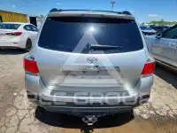 2013 Toyota Highlander photo
