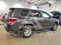 2013 Toyota Highlander фото
