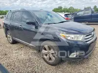 2013 Toyota Highlander photo