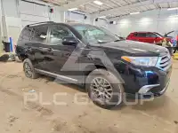 2013 Toyota Highlander фото