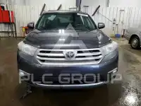 2013 Toyota Highlander photo