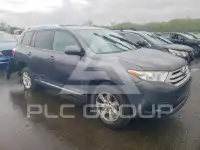 2013 Toyota Highlander фото