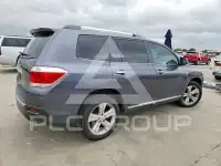 2013 Toyota Highlander photo