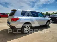 2013 Toyota Highlander фото