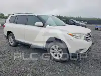 2013 Toyota Highlander фото