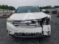 2013 Toyota Highlander фото