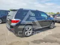 2013 Toyota Highlander фото