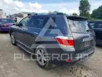 2013 Toyota Highlander photo