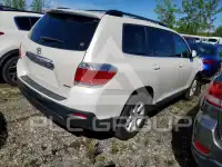 2013 Toyota Highlander фото