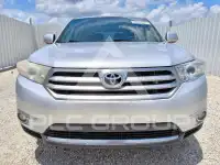2013 Toyota Highlander фото