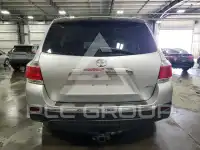 2013 Toyota Highlander photo
