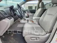 2013 Toyota Highlander photo