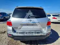 2013 Toyota Highlander photo
