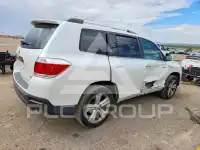 2013 Toyota Highlander фото