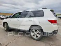 2013 Toyota Highlander фото
