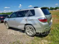 2013 Toyota Highlander фото