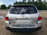 2013 Toyota Highlander фото