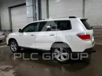 2013 Toyota Highlander фото