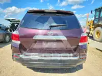 2013 Toyota Highlander photo