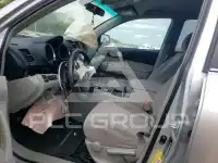2013 Toyota Highlander фото