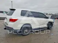 2013 Toyota Highlander photo