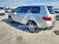 2013 Toyota Highlander фото