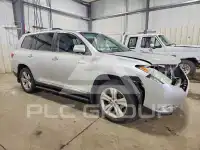 2013 Toyota Highlander photo