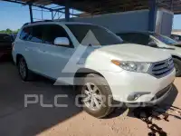 2013 Toyota Highlander photo