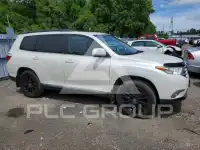 2013 Toyota Highlander фото