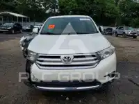 2013 Toyota Highlander фото