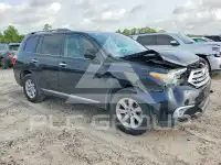 2013 Toyota Highlander photo
