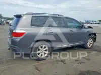 2013 Toyota Highlander фото