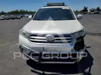 2013 Toyota Highlander фото