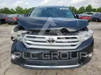 2013 Toyota Highlander photo