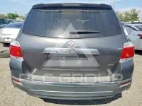 2013 Toyota Highlander фото
