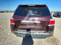 2013 Toyota Highlander photo